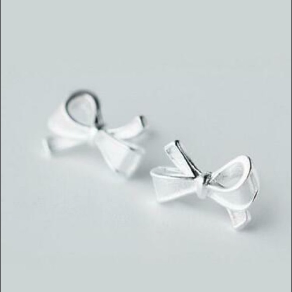 Bow Stud Earrings